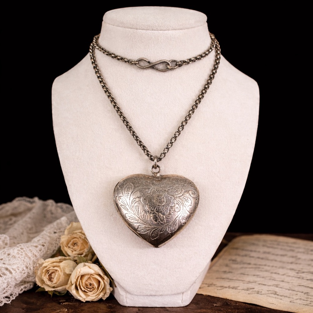 Vintage Silver Tone Puffy Heart Pendant Necklace Floral Engraved Statement Chain